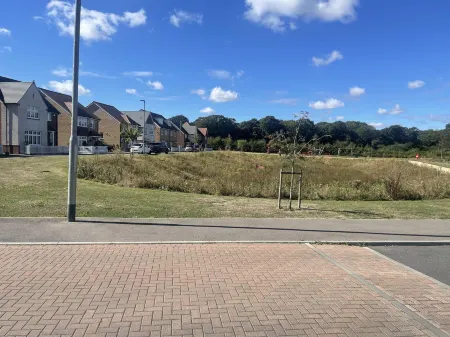 1bedroom-ensuitebathroom-garden-wifi