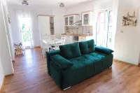 Apart Hotel Asteria Hotels in Siska District