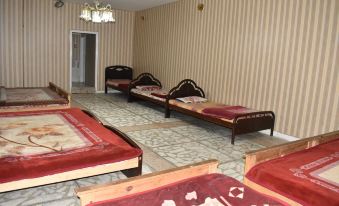 Snow Land Hotel Kaghan