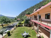 Hotel Mountain Track - Taranna Balakot Hotels near Kaghan Valley