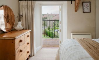 Pear Tree Cottage - Cosy one bedroom Cottage