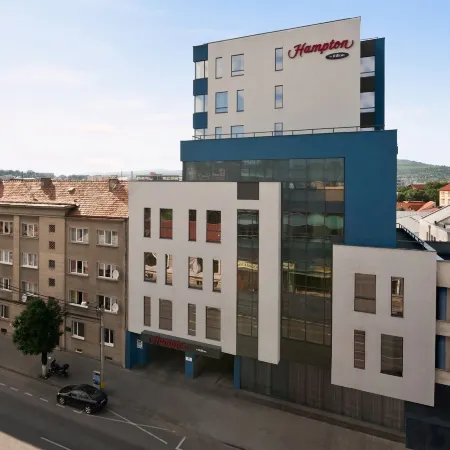 Hampton by Hilton Cluj-Napoca Отели рядом с достопримечательностью «Торговый центр Cluj Iulius Mall»