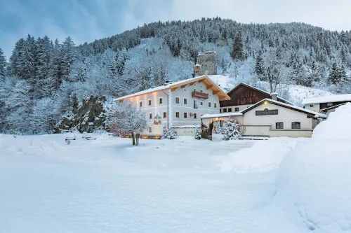 Gasthof Weyerhof Hotels in Gemeinde Bramberg am Wildkogel