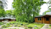 MN cabin escape. 2 cabins on exclusive DL shore 켄트 프리먼 아레나 주변 호텔