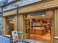 La Maison Fontaine - Light & Airy Home in the Heart of Pézenas Hotels in Pezenas