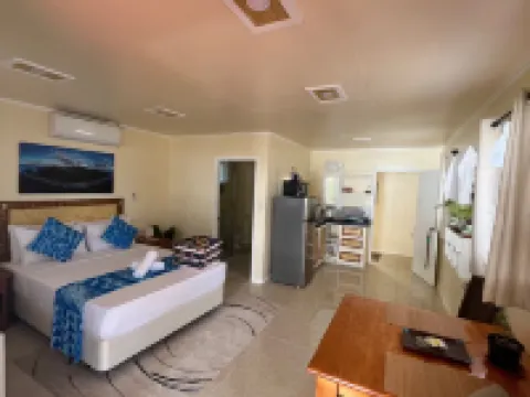 Tia Kautai Studio Hotels in Avarua