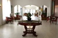 Al Sakhra Hotel - 3-Sterne