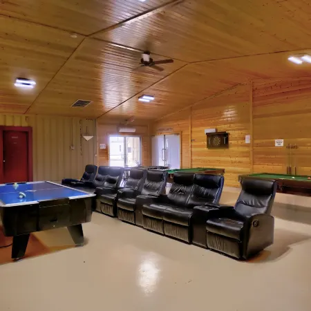 Ellipse Global Lodge
