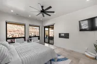 Beautiful 5 Bd/6 Bath - Zion's Edge, Kolob Canyon, Private Pool, Hot Tub, Views! Hotels in Virgin