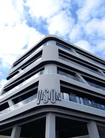 Vision Gazi Отели рядом с достопримечательностью «Epigraphical Museum»