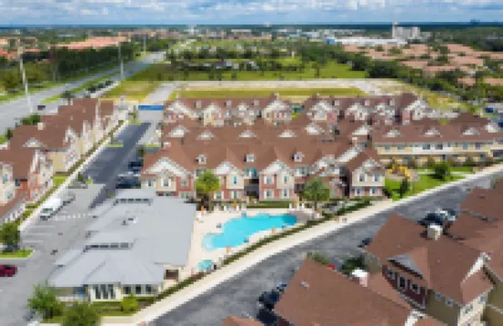 Gorgeous 4 Bedroom Family Friendly Close to Disney 7573