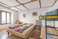 Historical Caslano Apartments - 3-Star