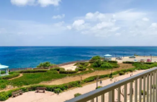 Seafront Apartment in Gozo, Marsalforn - Happy Rentals