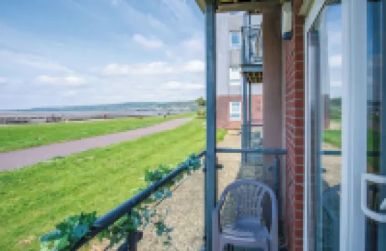 Beach View - 2 Bed Apartment - Llanelli