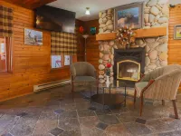 Radium Chalet Hotels in Radium Hot Springs