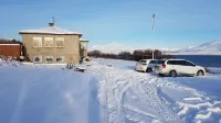 The Viking Country Club - parking