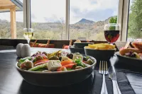 Tyn-y-Coed Inn Hotels in Dolgarrog