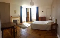 Le Point du Jour - Family house with character from 1900 Hotel a Saint-Savin