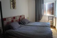 80m bright private park near CV air conditioning wifi elevator quiet residence