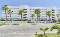 Luxury Stay in Punta Cana - Golf, Beach & Pool Access