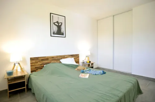 House 80M² heated private pool Hotels in Ventiseri