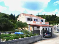 Apartment with pool, Korcula island