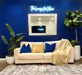 Cozy King Bed suite w/ free Parking ,Self check in and WiFi