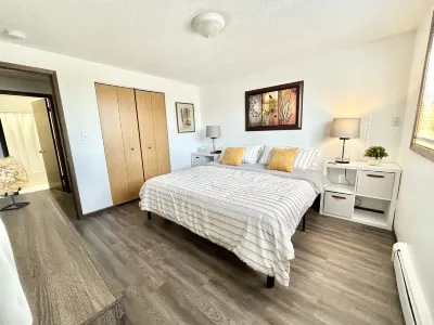 Scape to Your Marion Getaway!