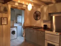 Traditional 18th Century Stone Built Scottish Cottage Close To The High Street