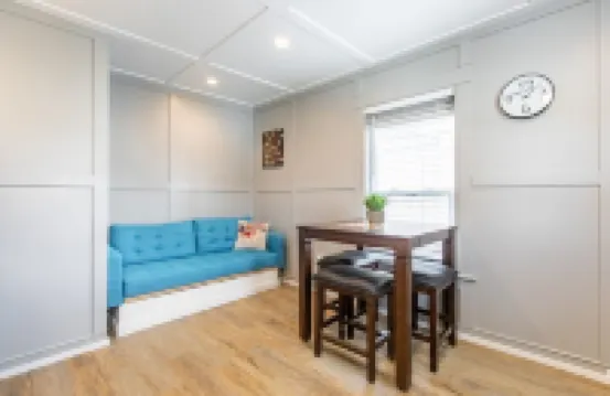 8036-Walk to Mayo-Cozy&Chic 1 Br Apt with Free Parking.