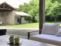 house classified with private swimming pool on 2 hectares with view Hotels in Sainte-Colombe-de-Villeneuve