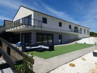 The long Barn  Ericeira cascade pool/sunken outdoor lounge, walk to beach (18)