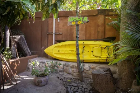 Cabana Areca at Cabanas Maracuya minutes from the beach Отели рядом с достопримечательностью «Сикатела»