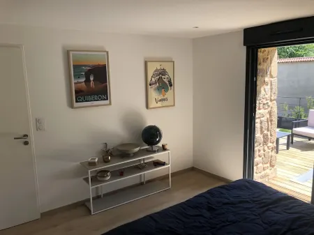 Stone house in the heart of the Pilât massif