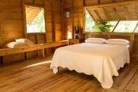 BAYLEAF: The Perfect Hideaway near secluded beach Hotels in 