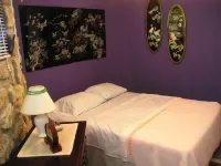 2 bedroom apartment in mountain top villa with pool.. Hotels in Northwest