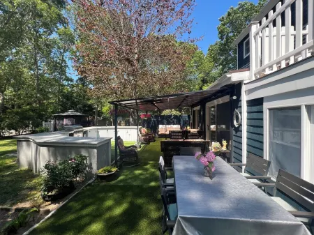 Hamptons City Retreat