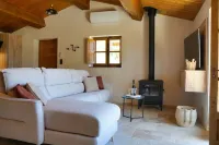 La Bergerie des Oliviers vue mer Accès Plage Hotel a Conca