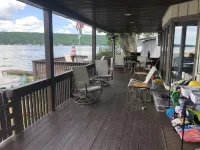 UPDATED YEAR ROUND LAKE HOUSE