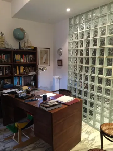 Your home in the heart of bari near beach old town and station