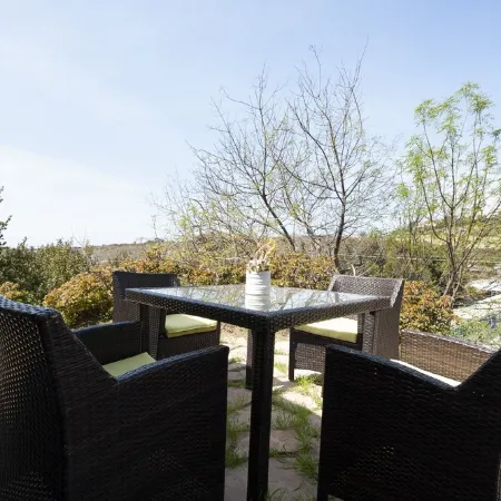 30% OFF! Malibu Serene Cottage w/King Bed • Beach View • BBQ