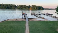 Beautiful lakefront home W/Breathtaking  view - Balkoner