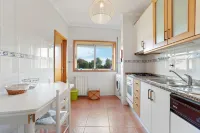 Large and Bright Apartment near the Beach