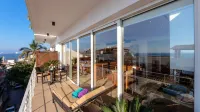 SPECTACULAR OCEAN VIEWS & ONLY STEPS FROM THE BEACH