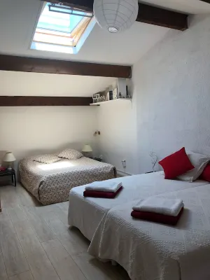 Warm and ideally located apartment, 4 people 2 star rating