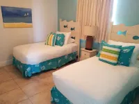 "Infinity Poolside" - Ocean Villa 2 BR / 3 BA โรงแรมใน