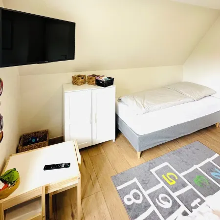 Modern und Hochwertig Eingerichtetes Ferienhaus Direkt am Meer für 5 Erw. + Baby