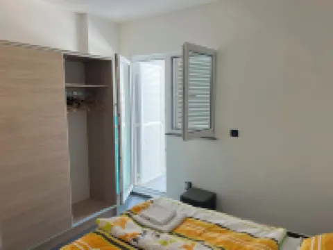 Villa Pina TOP Apartment Nicos at the see 2-4 persons Hoteles en Tisno