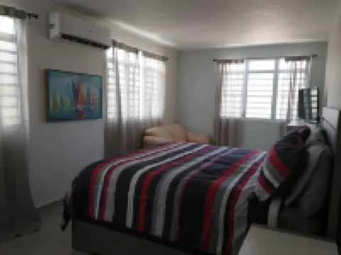 Hill House in a Great Location - Las Croabas.