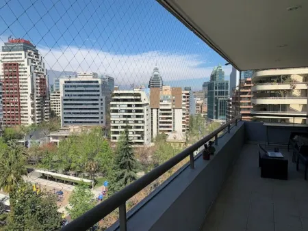 Lux 3Bedroom Gem, heart of Sanhattan by W & RITZ